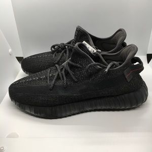 Yeezy boost 350 v2 static black reflective